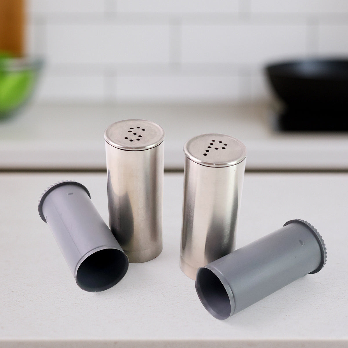Stainless Steel Salt And Pepper Shaker Set (2 Pc)