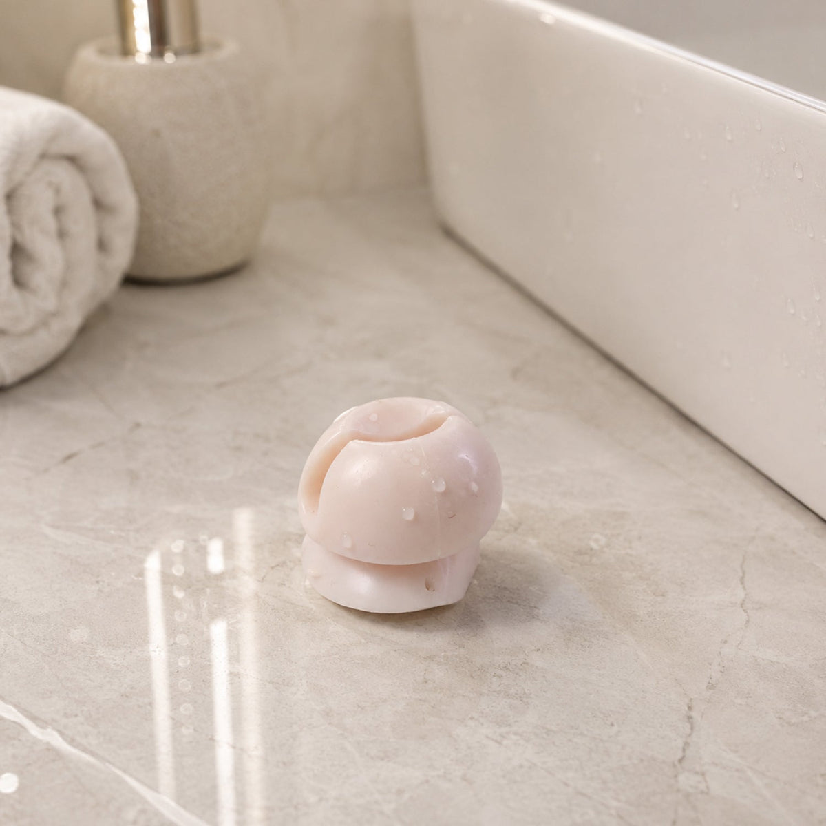 Wall Mounted Toothbrush Holder Clip For Bathroom Wash Basin And Home Use (1 Pc)